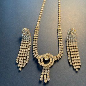 Beautiful Vintage Bow with tassel Rhinestone Necklace and matching earrings